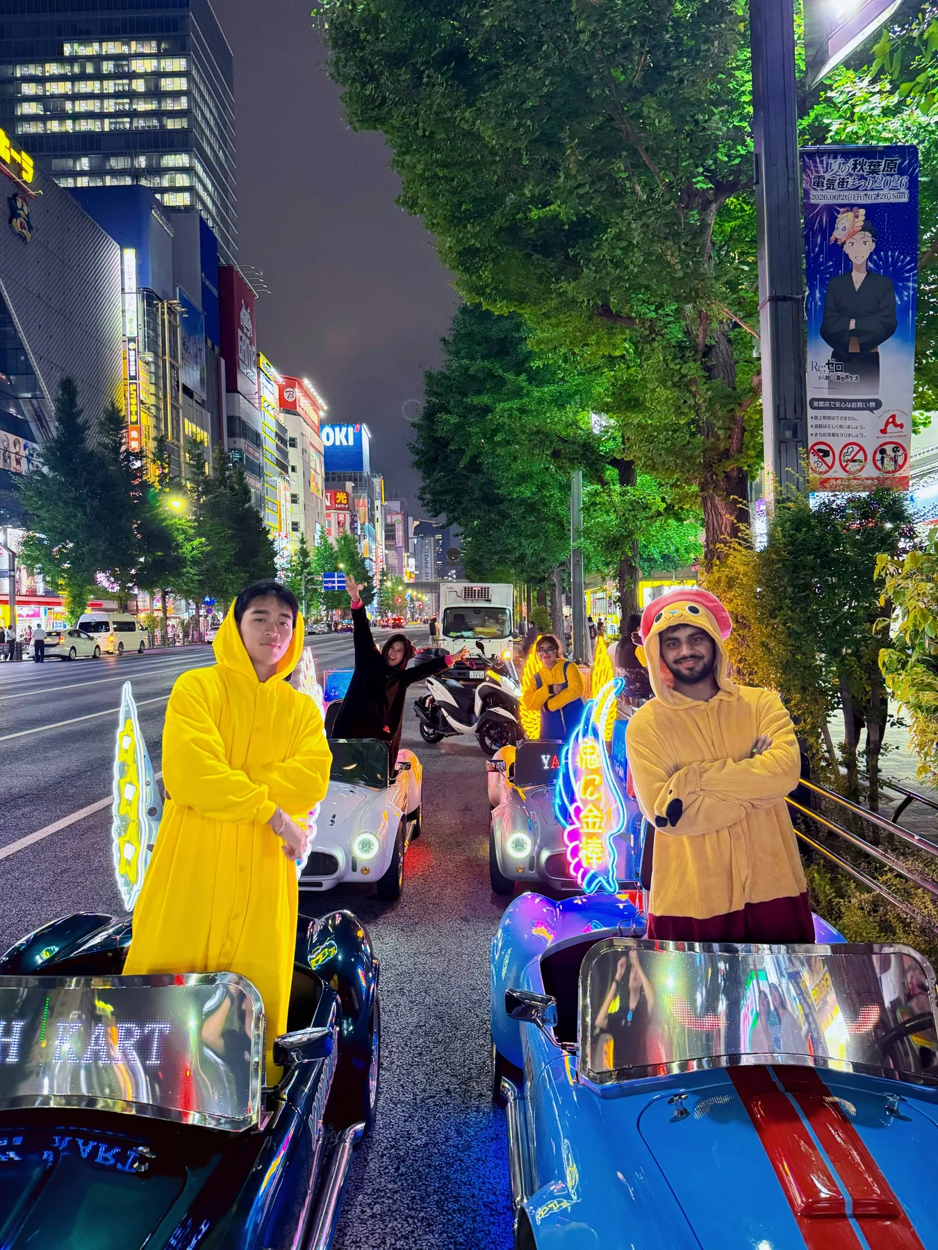 YAH KART guests enjoying a night tour in Tokyo